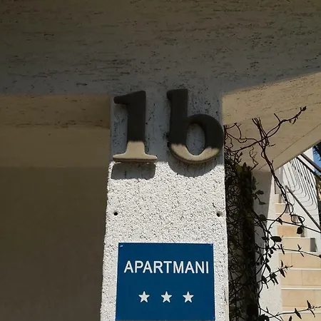 Apartmans Luce E Stella *